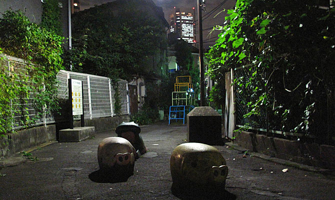 今回のテーマは夜の暗渠歩き。日中とはまた異なった姿を見せる夜の暗渠/川跡の様子を紹介しよう。
