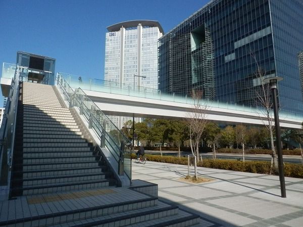 ⑥