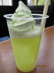 メロンクリームソーダー