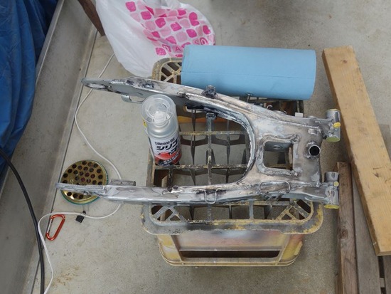 スイングアーム