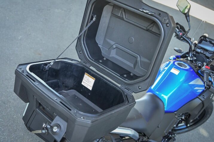 Vストローム250カスタム「フルパニア化 その1 トップケース購入 Vストローム250カスタム「フルパニア化 その1 トップケース購入