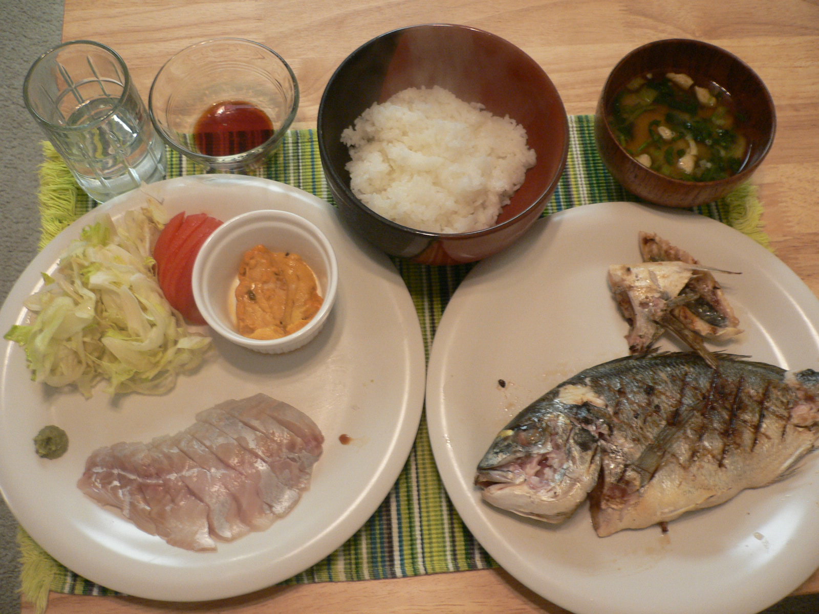 お刺身 焼き魚定食 柴犬と赤ちゃんとサンディエゴ