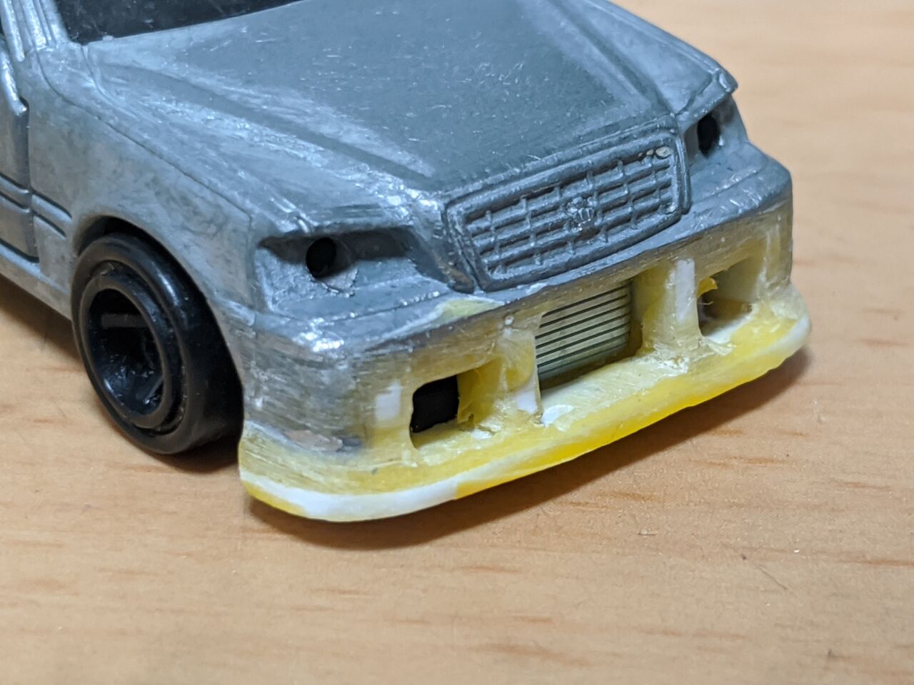 箸休めトミカ改造 17クラウン その1 Michi S ミニカーブログ 箸休めトミカ改造 17クラウン その1 Michi S ミニカーブログ