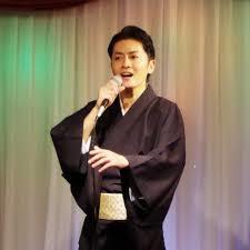 天野涼 望郷 港しぐれ 偲ぶそばから またひとしきり 飛躍 期待 Jump の歌手 いつも心に詞 うた を置いて あの歌手あのartistに Virtual書き下ろ詞