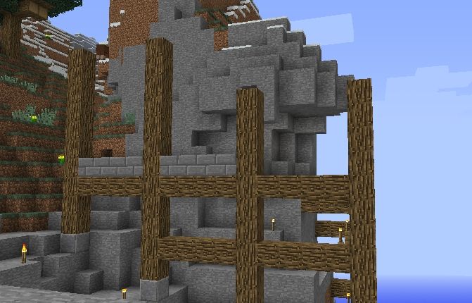 作者近影 キュリさんぽ 岩肌に山荘を作る マイクライズム