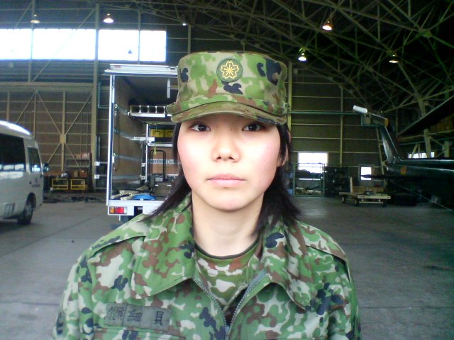 陸上自衛隊 立川基地にて突撃レポート ミッドナイト イーグル オフィシャルブログ