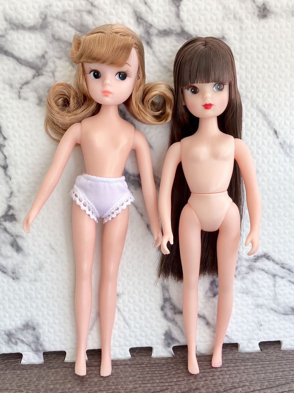 レトロリカ みかん色のくちびる : みどり色のぶた