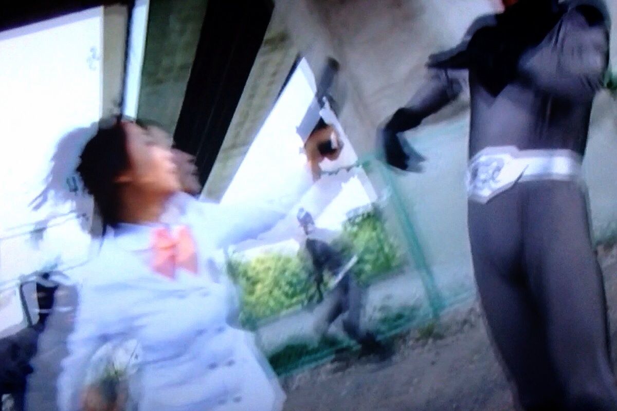 GIGA ヒロイン股間責め 