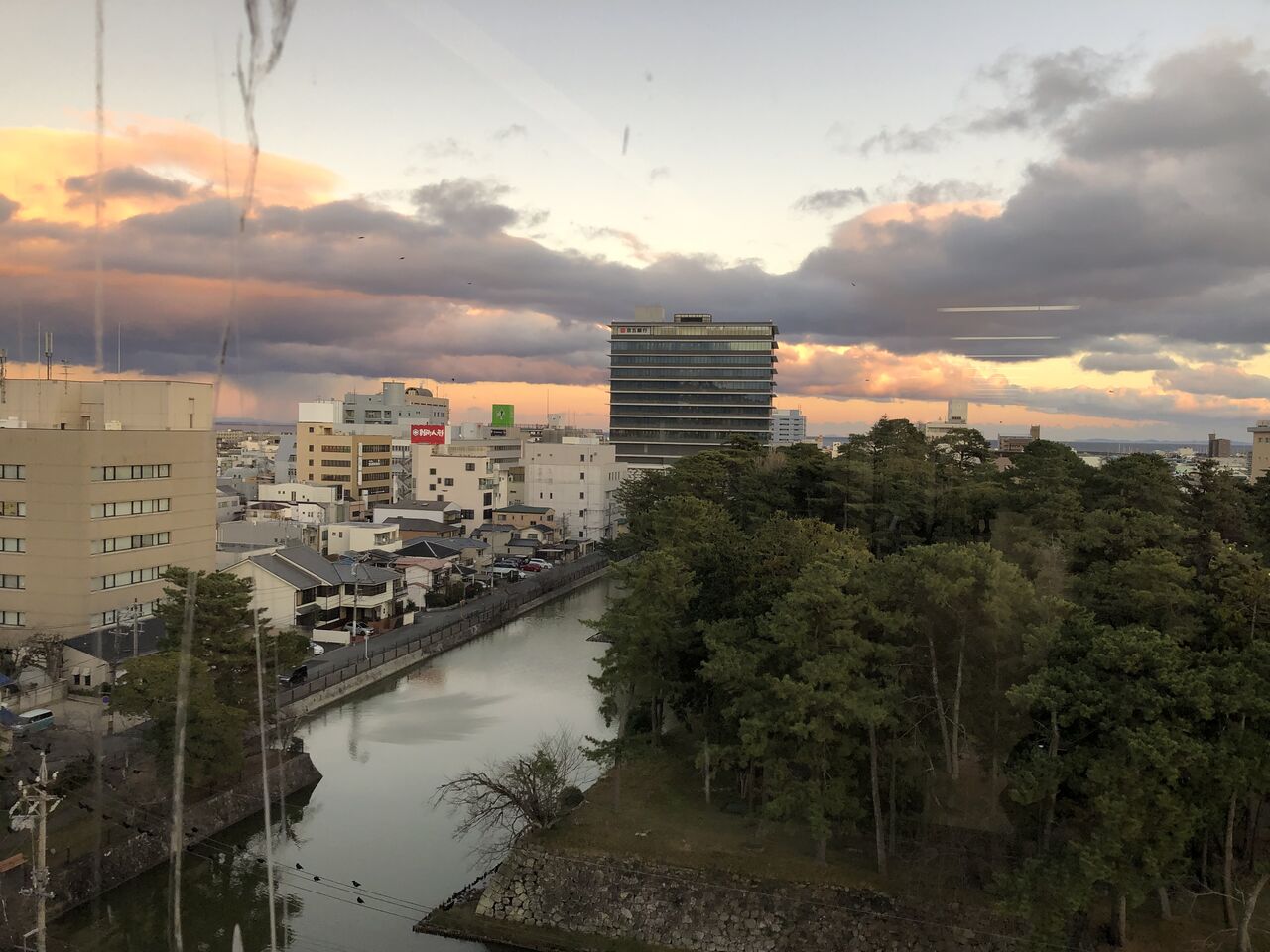 �����7��