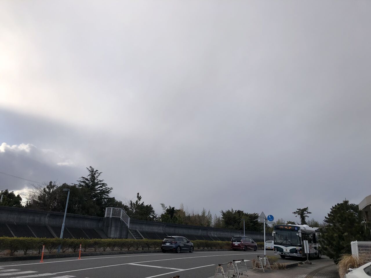 �ʤ����ޤ��Х���