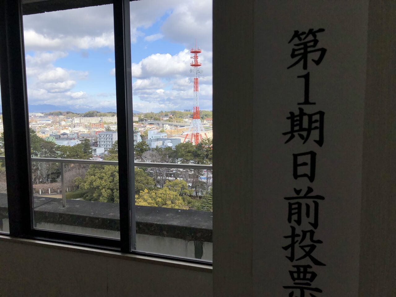 �����8��