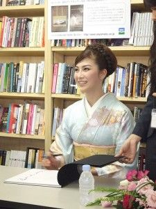 美しすぎる日本画家 松井冬子 みえたんブログ 美しすぎる日本画家 松井冬子 みえたんブログ