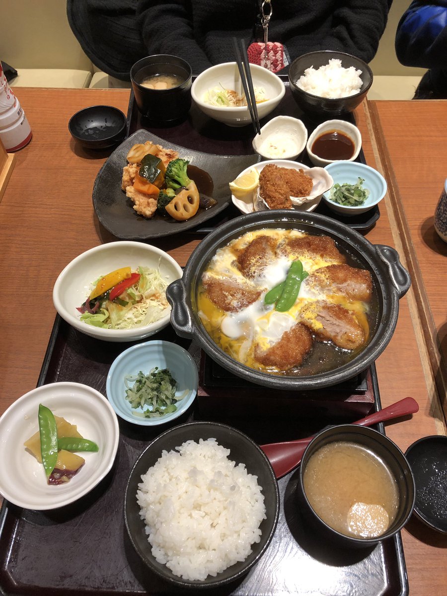 ひれかつとじ定食 ゴーウエスト ひれかつとじ定食 ゴーウエスト