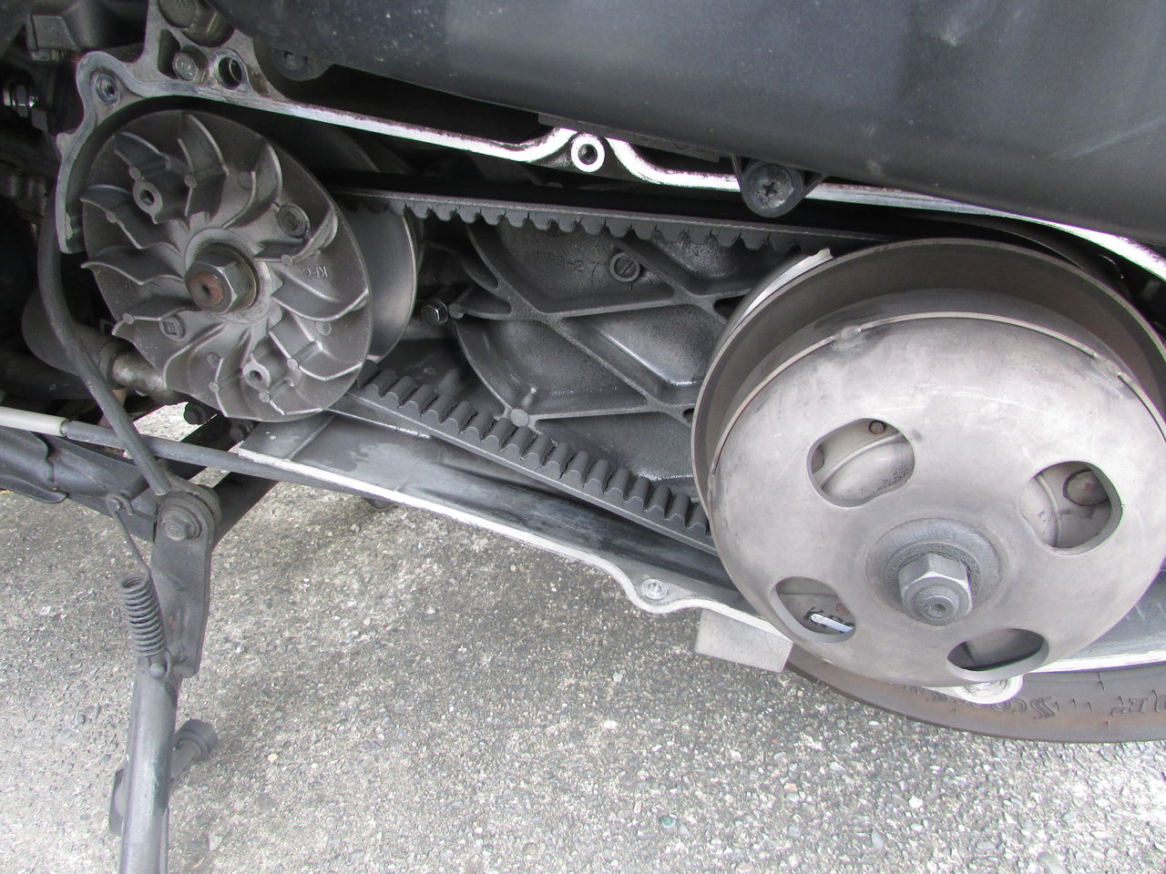 フォーサイト250 MF04 バッテリー・Vベルト・ウエイトローラー新品