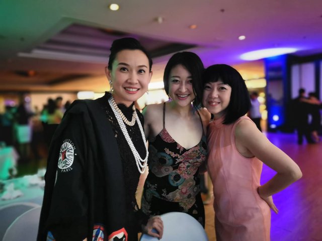 227F94B5-C439-41F9-B93E-B017F306A4D8