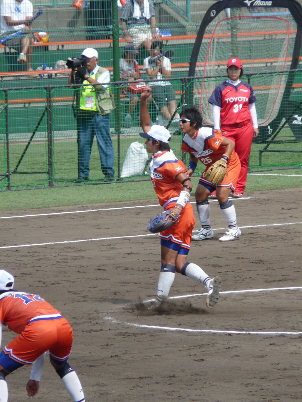 皆様からの観戦レポ 全日本総合選手権決勝 トヨタ自動車vsルネサスエレクトロニクス高崎 Softball Info ソフトボールインフォ