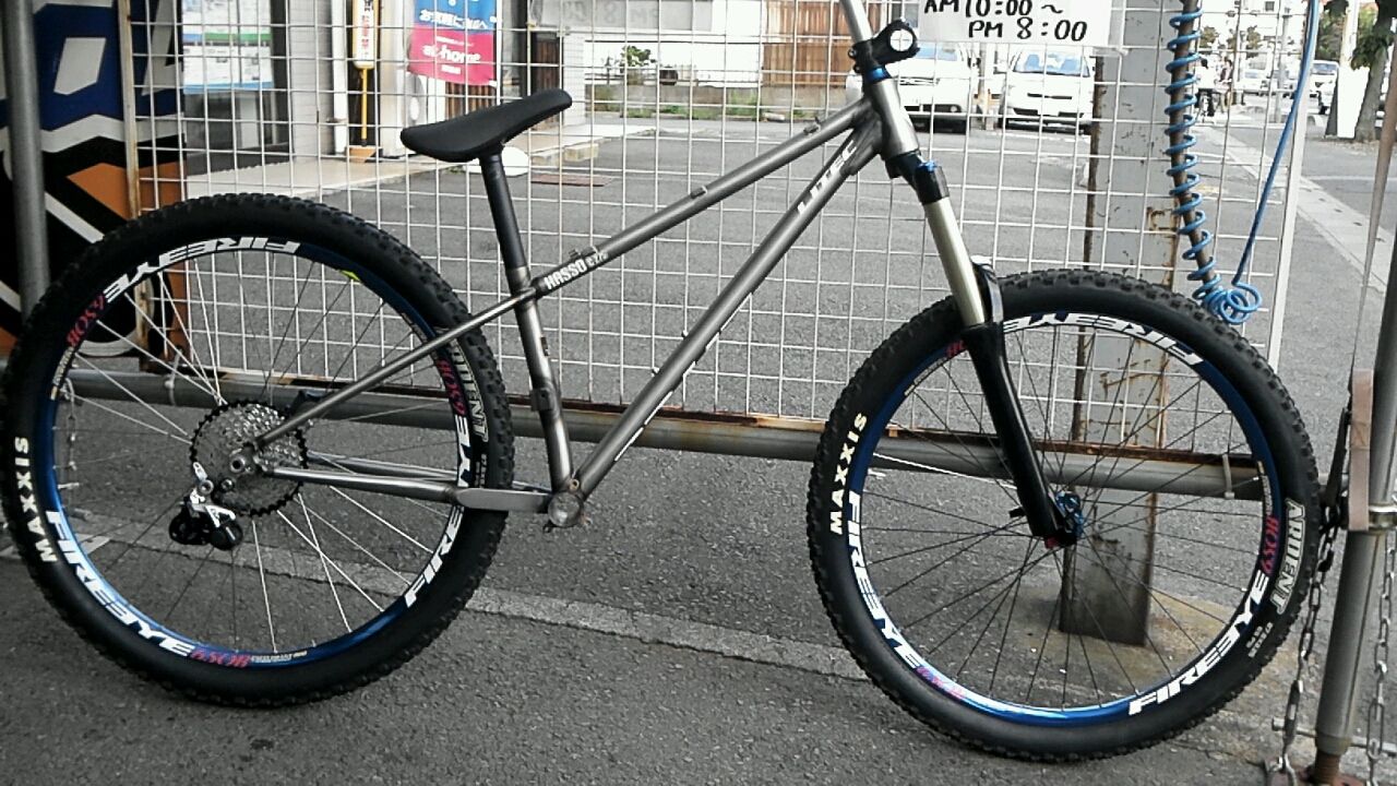 LITEC HASSO C-275 : イノブタくん日記 LITEC HASSO C-275 : イノブタくん日記