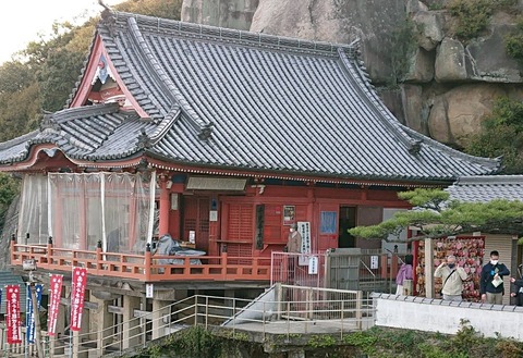 尾道千光寺縁結び本尊