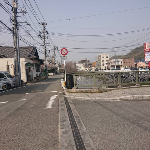 08尾道桜土手開花満開花見散歩本路地入口