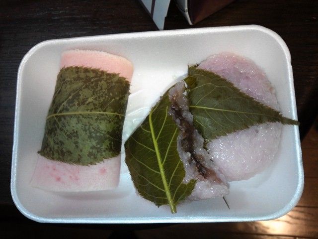 高田屋と森八の桜餅 富山のミカエル日記