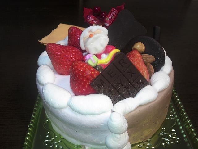 ミッシュ ローゼのクリスマスケーキといろからの唐揚げ 富山のミカエル日記