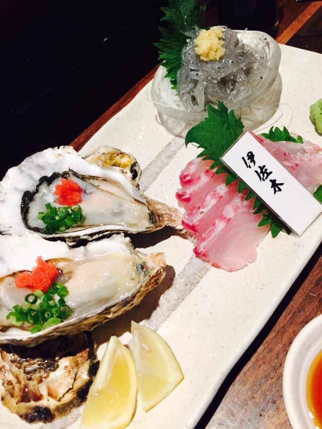 赤羽 魚友 おさかな三昧 ビール注ぎたて名人