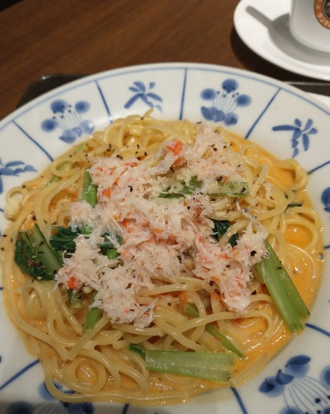 サンマルクカフェの紅ずわい蟹の贅沢トマトクリームソースパスタ
