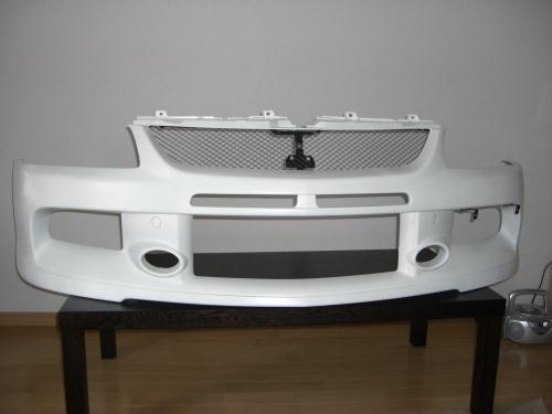 バンパー取り付けに向けて あるエボ 使いの日々