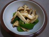 きのことピーマンの生姜炒め