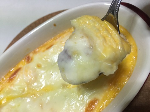 玉子と焼鳥のチーズ乗せ焼き