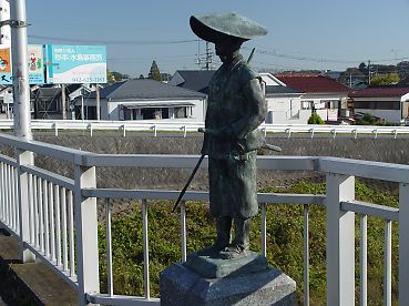 『千人同心』像(八王子市元本郷町『鶴巻橋』)
