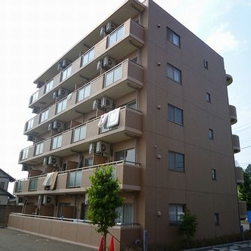 5階建てのビルくらいですよ