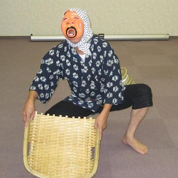 “どじょうすくい”しながら往復してください