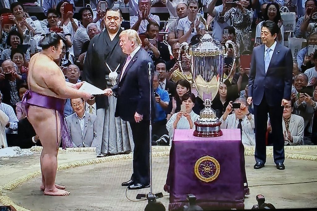 ちょっとだけ、トランプ大統領が高い