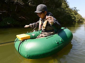 手軽に水に浮ける道具