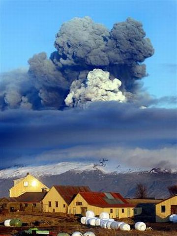 アイスランド・噴火