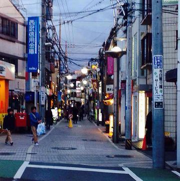 わたしの記憶で印象的なのは、夕方の風景