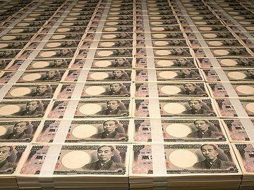 架け替えになれば、莫大な費用が必要になるし……