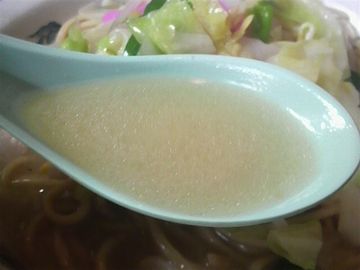 白湯チャンポンは、どうして白い?