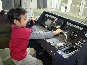 運転手さんに聞きに行けばいいじゃん