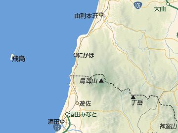 鳥海山の麓