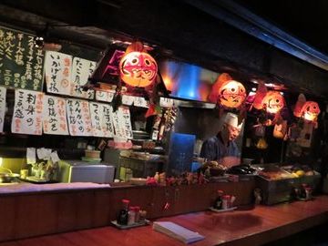 あそこに下がってるのって、金魚ねぷたでしょ?