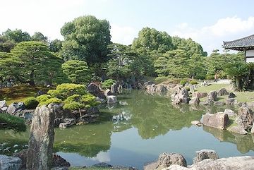 『二条城二の丸庭園』