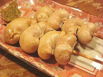頭上に被さってきた金玉に、深々と突き刺しました