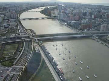 柳都大橋