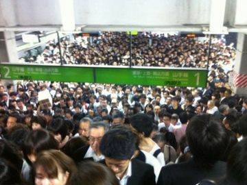 人身事故があった日の品川駅