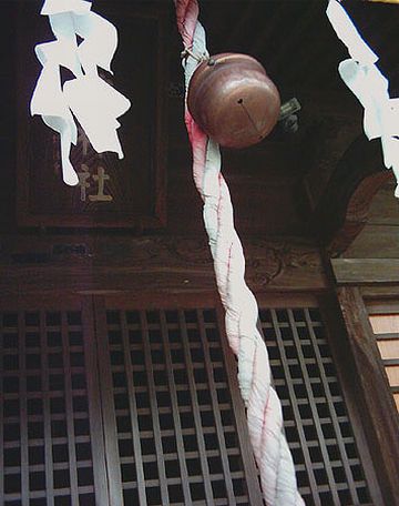 神社のガラガラ