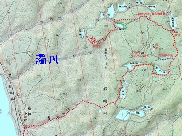 この川の上流が、十二湖なんです