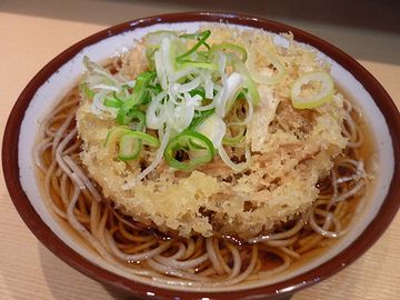 “大館駅 & 立ち食いそば”では、検索に引っかかりません。たぶん、無いと思われます。