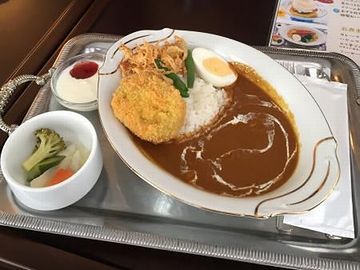 カレーライスは、1,026円（税込）